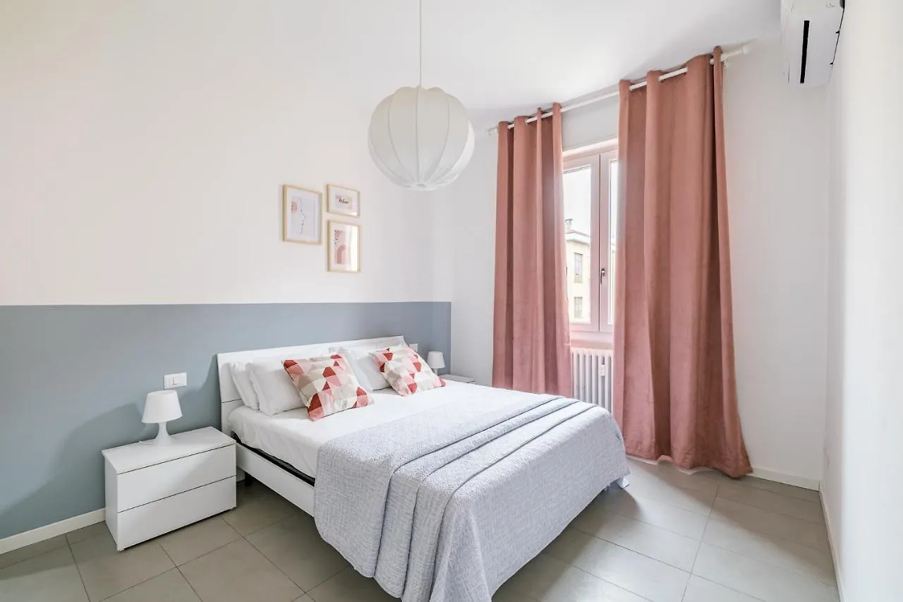 Casa Di Lolli contacts